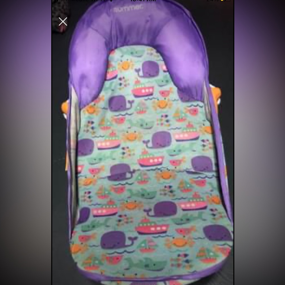 Baby bath for newborn girl